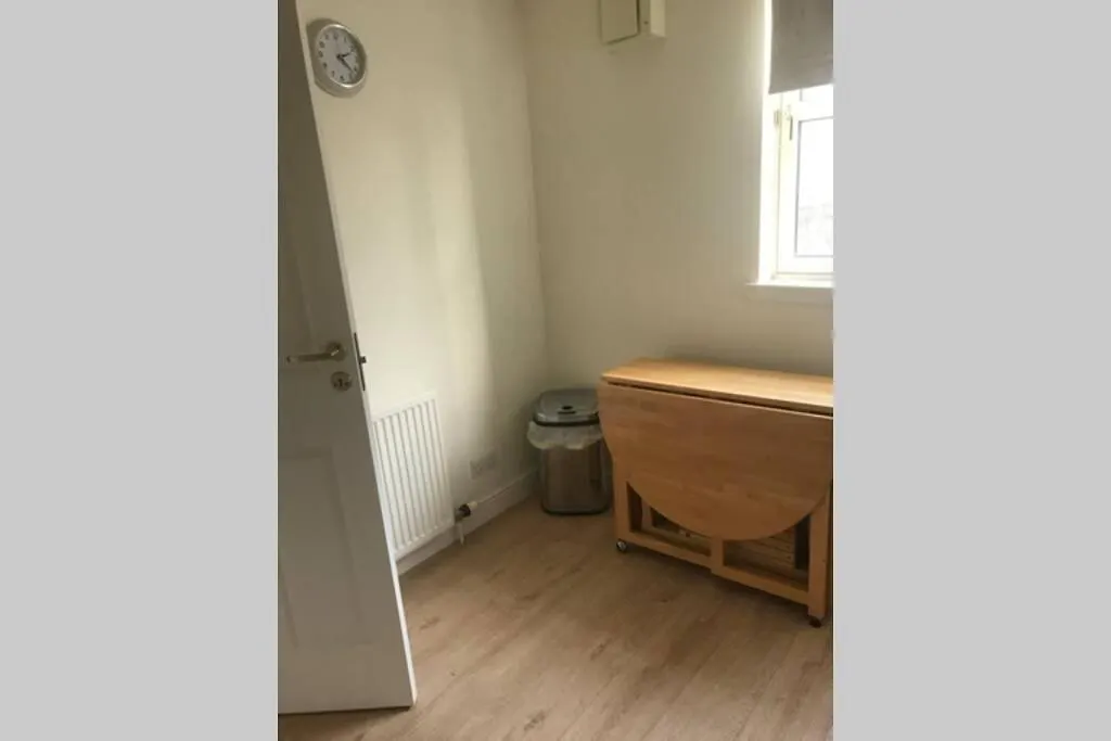City Centre Executive 2 Bed Apartment With Wifi & Parking Абердин