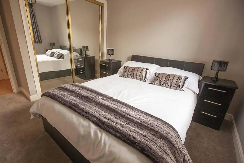 City Centre Executive 2 Bed Apartment With Wifi & Parking Абердин